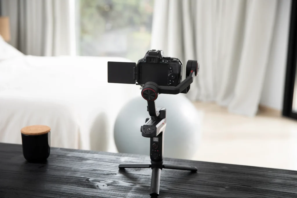 Essential Equipment For Professional Videography-Gimbal-Brandemic